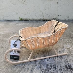 Rae Dunn Beige Plastic Wicker Christmas Sleigh NEW WITH TAGS HARD TO FIND